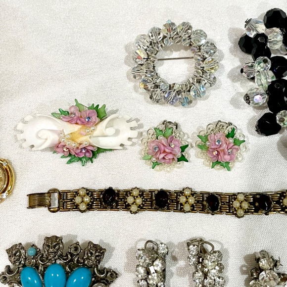 Vintage Rhinestone Crystal Necklace Bracelet Clip On Earrings Brooch Locket - Picture 7 of 13